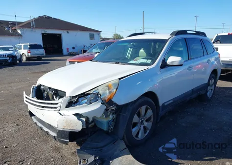 2011 Subaru Outback 2.5I Premium из США, поврежденный, VIN 4S4BRBCCXB3336574